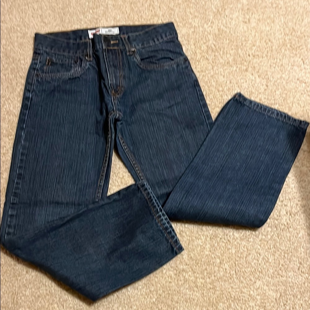 Levi’s 505 Blue Jeans in Classic Denim Style